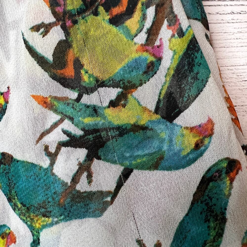 East 5th Blouse Womens Size Medium Parrot Novelty Print Sheer Button Down - Picture 5 of 16